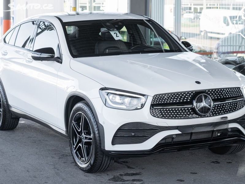 Mercedes-Benz 220, 220d* 4 MATIC *AMG*